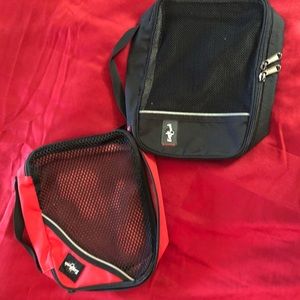 Eagle creek packing pouches